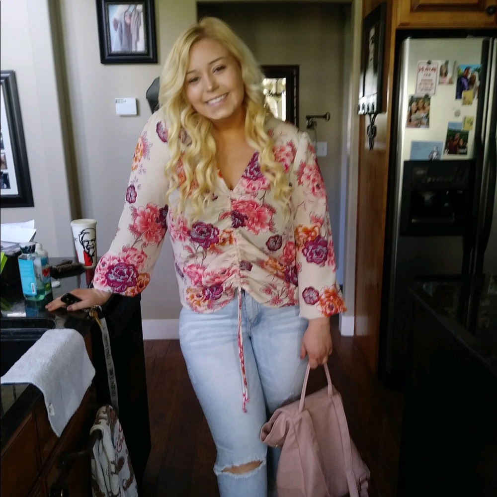 Meet your Posher, Kaylie